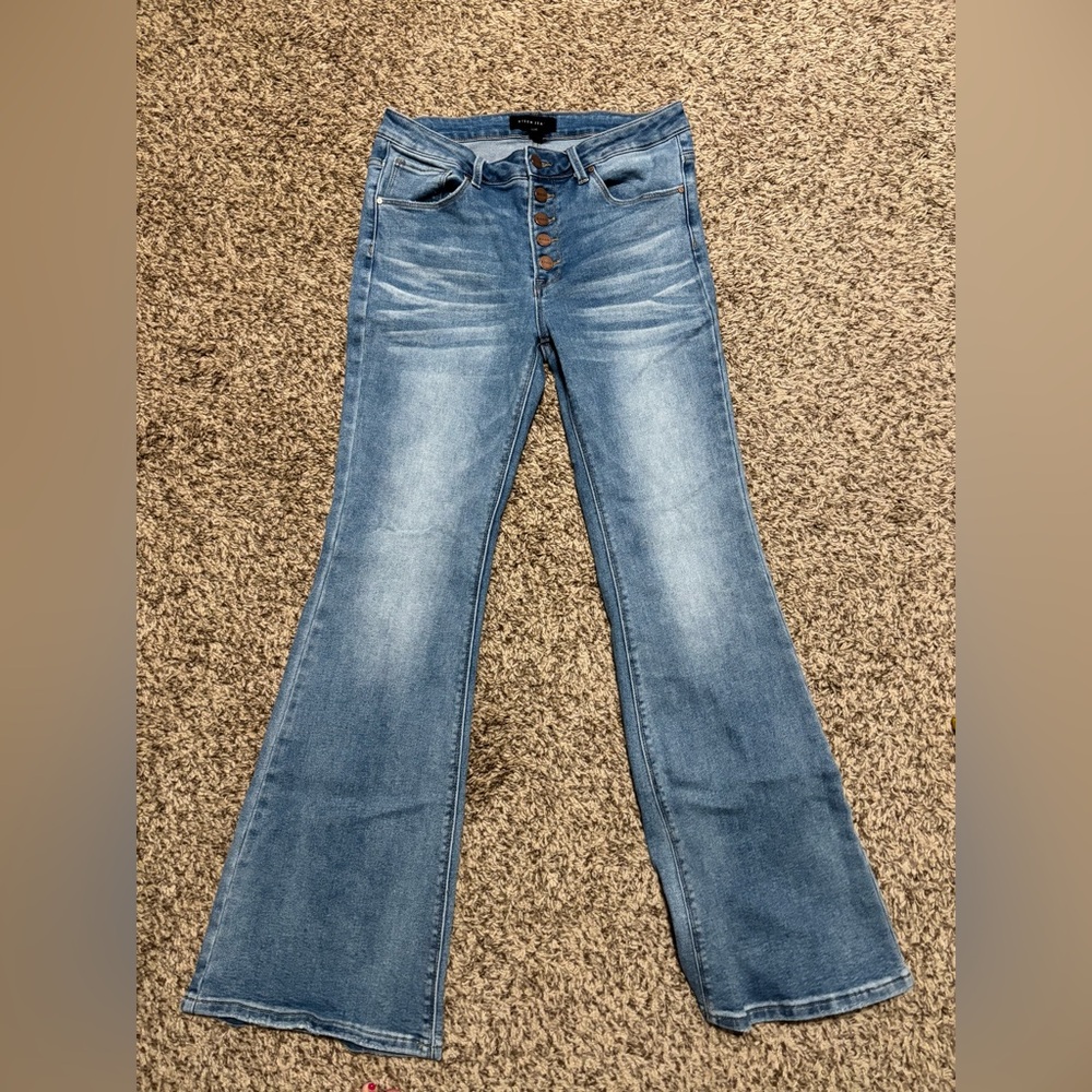 Classic Blue Women's Jeans